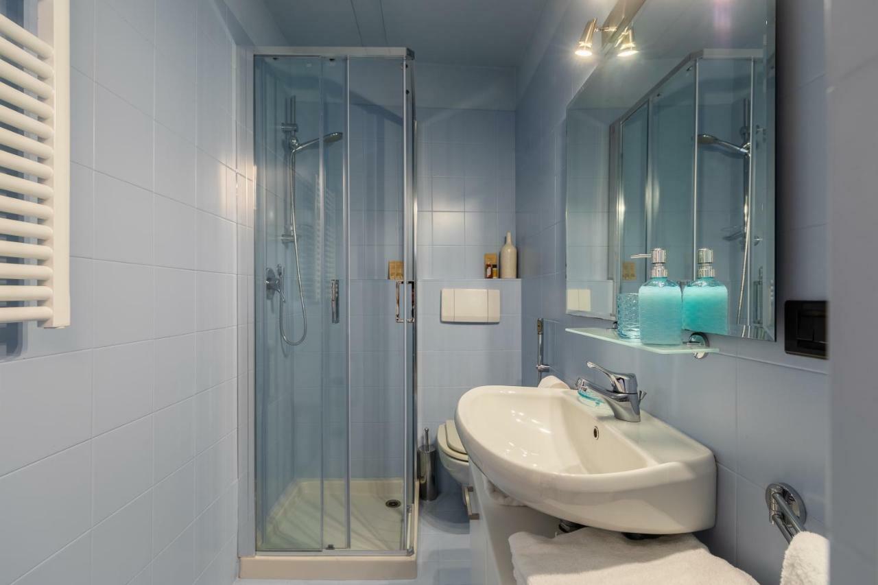 A Casa Nuccia Studio By Holiday Solutions كومو المظهر الخارجي الصورة